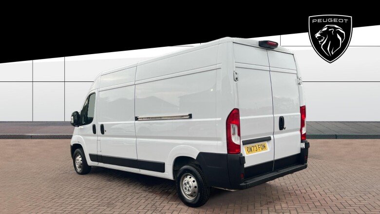 Peugeot Boxer 335 L3 Diesel 2.2 BlueHDi H2 Professional Premium+ Van 140ps